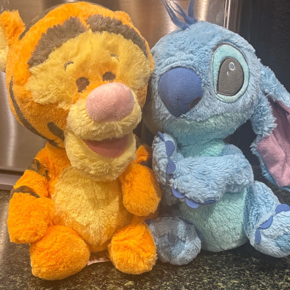 Disney parks baby Tigher and Disney Stitch plush toys soft stuffed animals